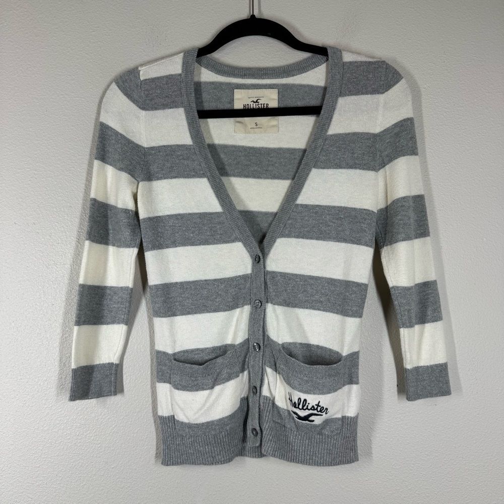 Hollister Y2K Striped Gray & White Button Up Cardigan Sweater Small Vintage